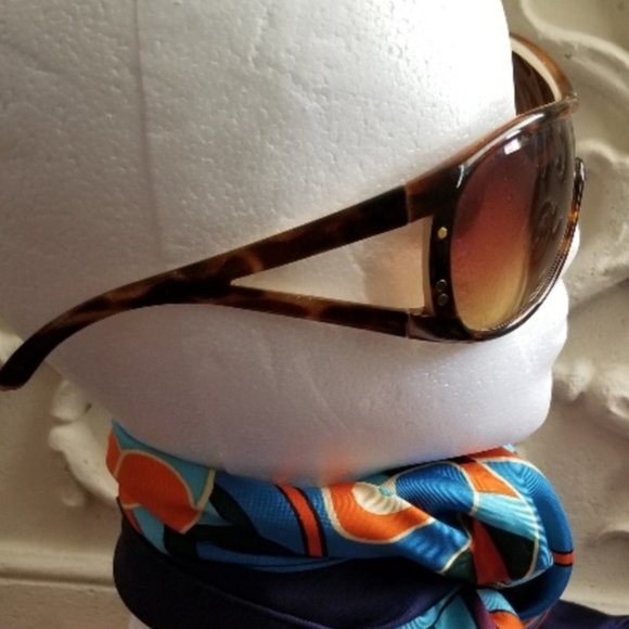 Jee Vice Oversized Designer Sunglasses - Picture 7 of 8